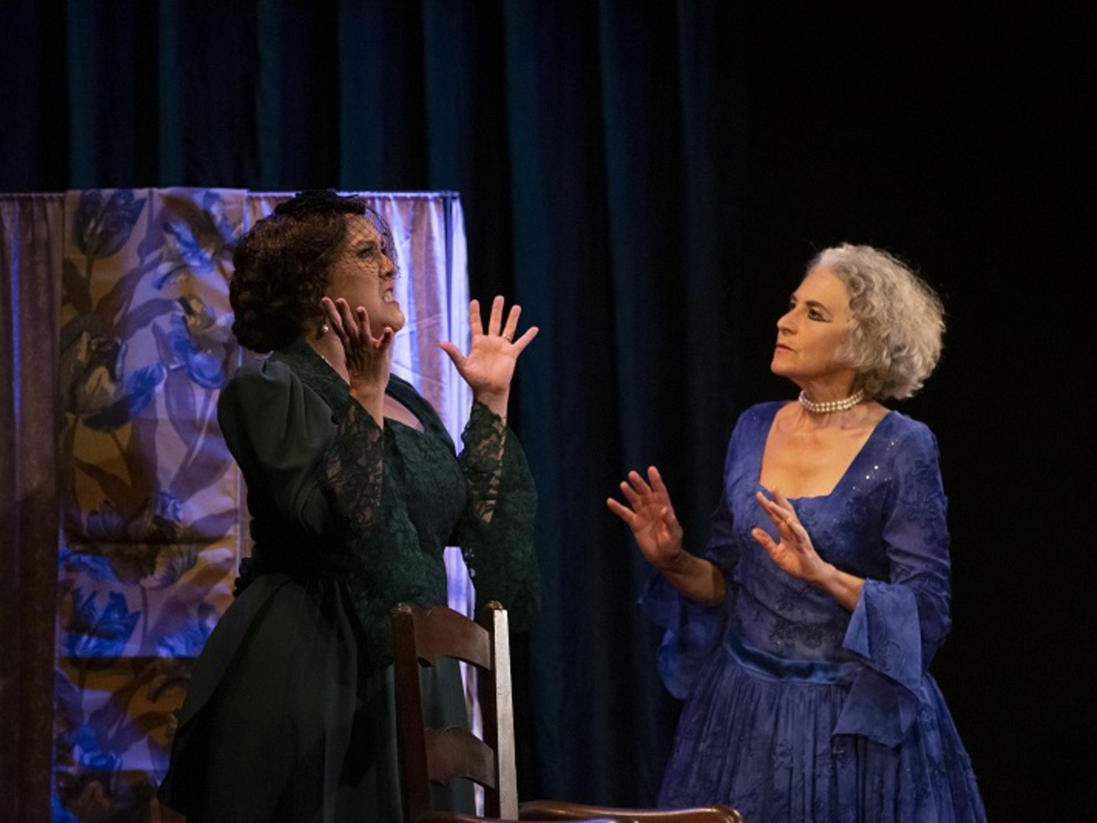 Blog: Apuntes para una obra con dos grandes actrices